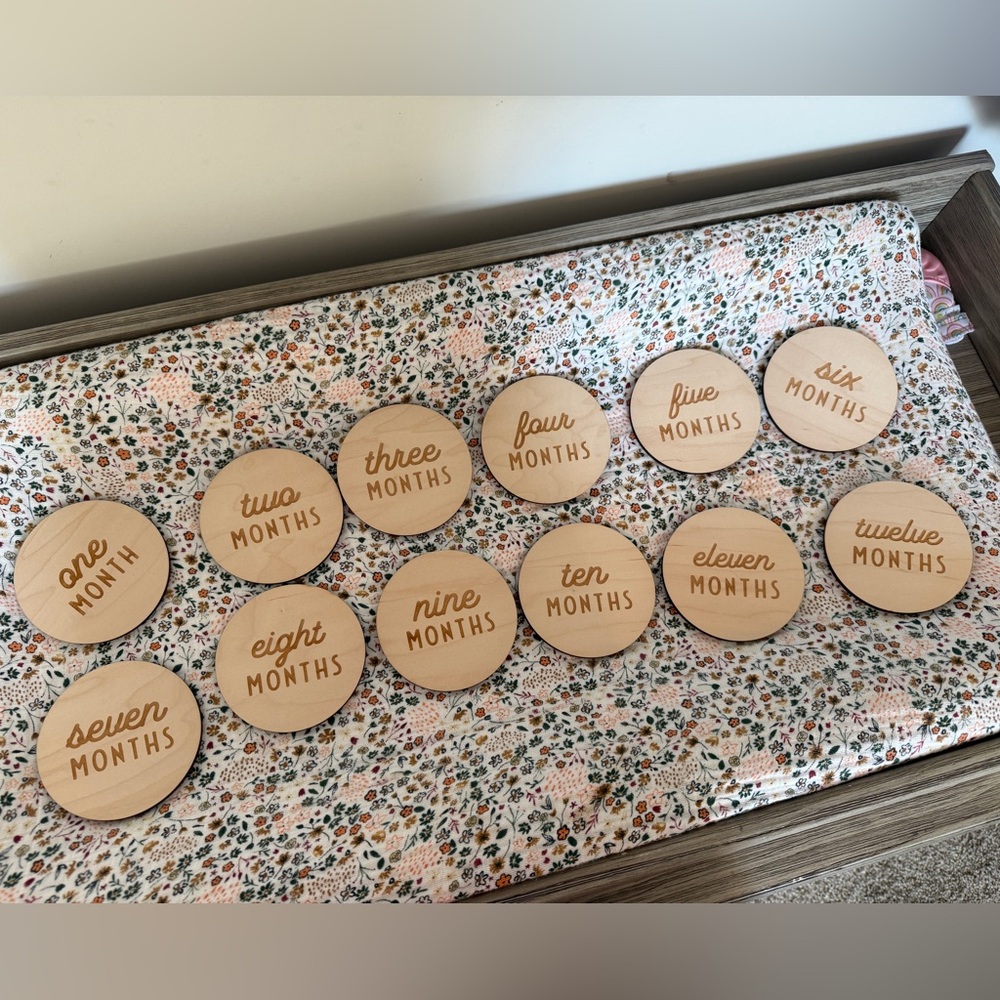 Wooden Baby Milestone Discs